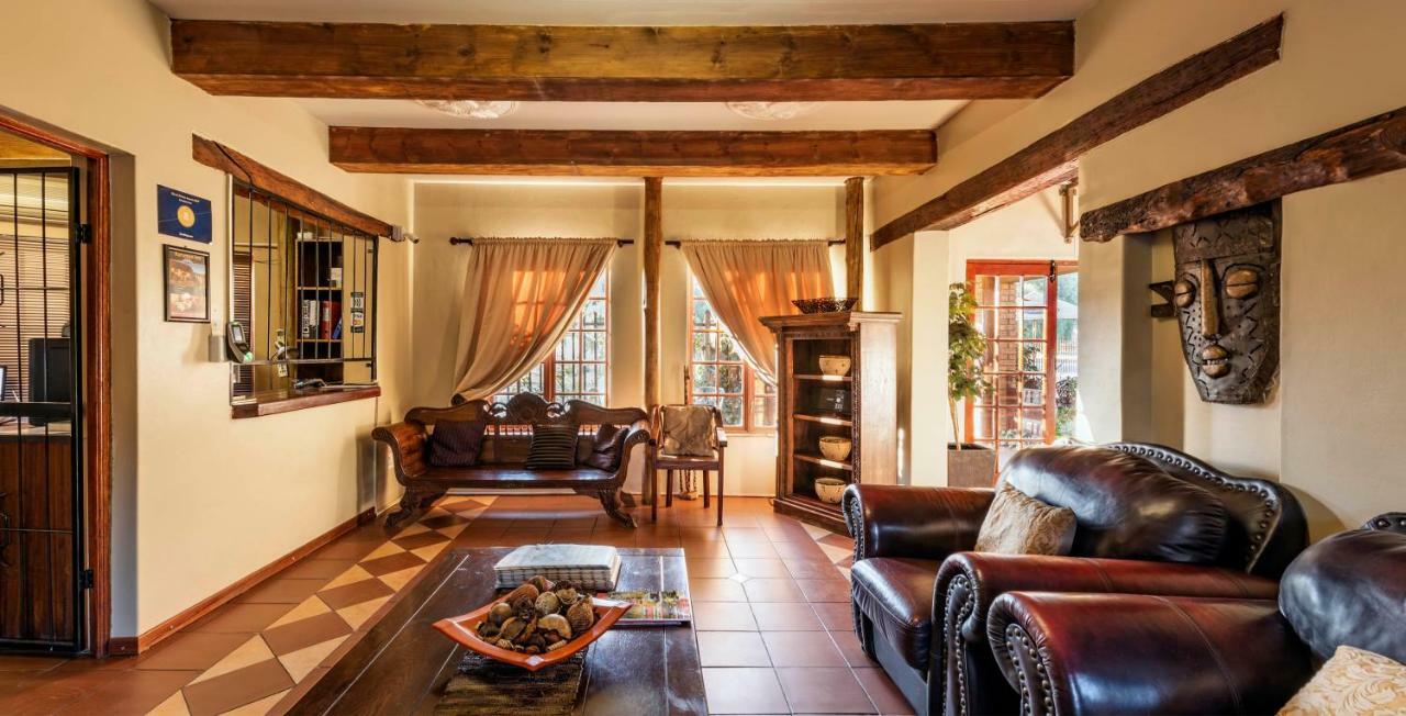 Kuruman Inn Exteriör bild