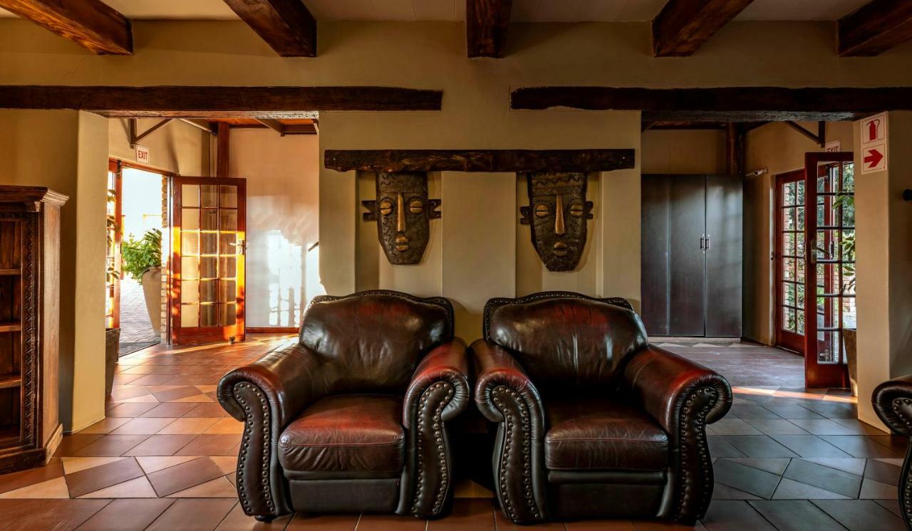Kuruman Inn Exteriör bild