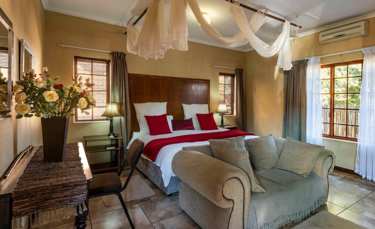 Kuruman Inn Exteriör bild